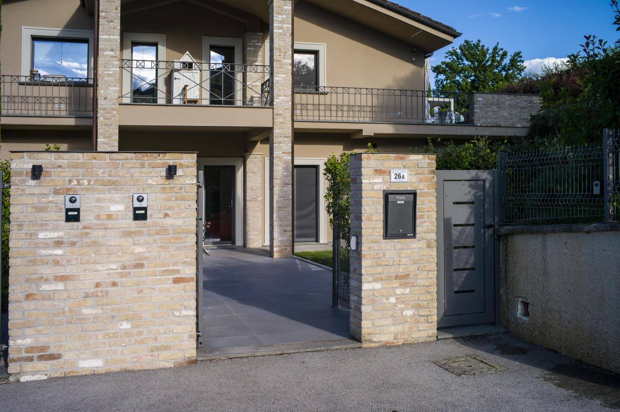 Franceschi Apartment Frosinone Eksteriør billede