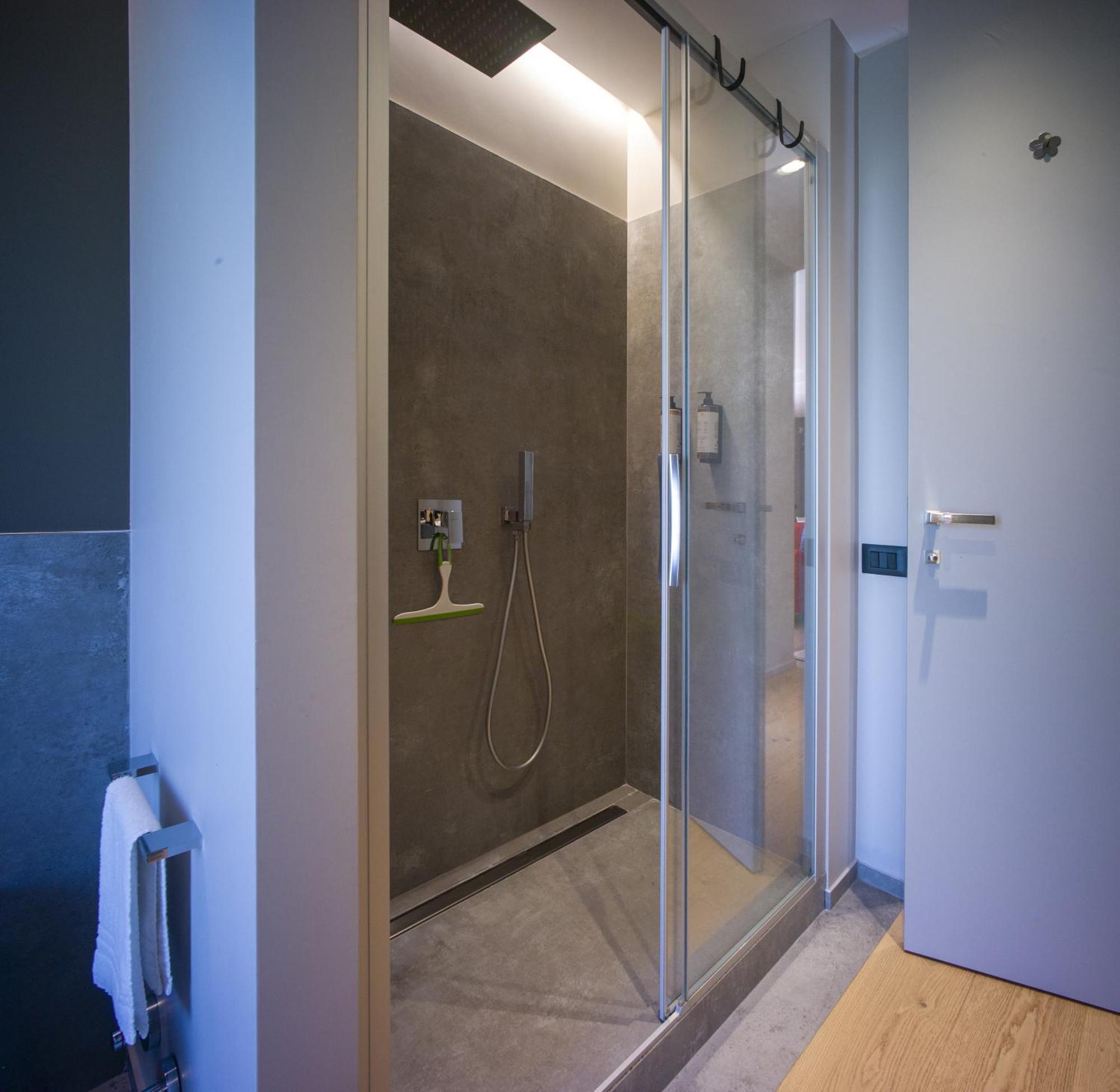 Franceschi Apartment Frosinone Eksteriør billede